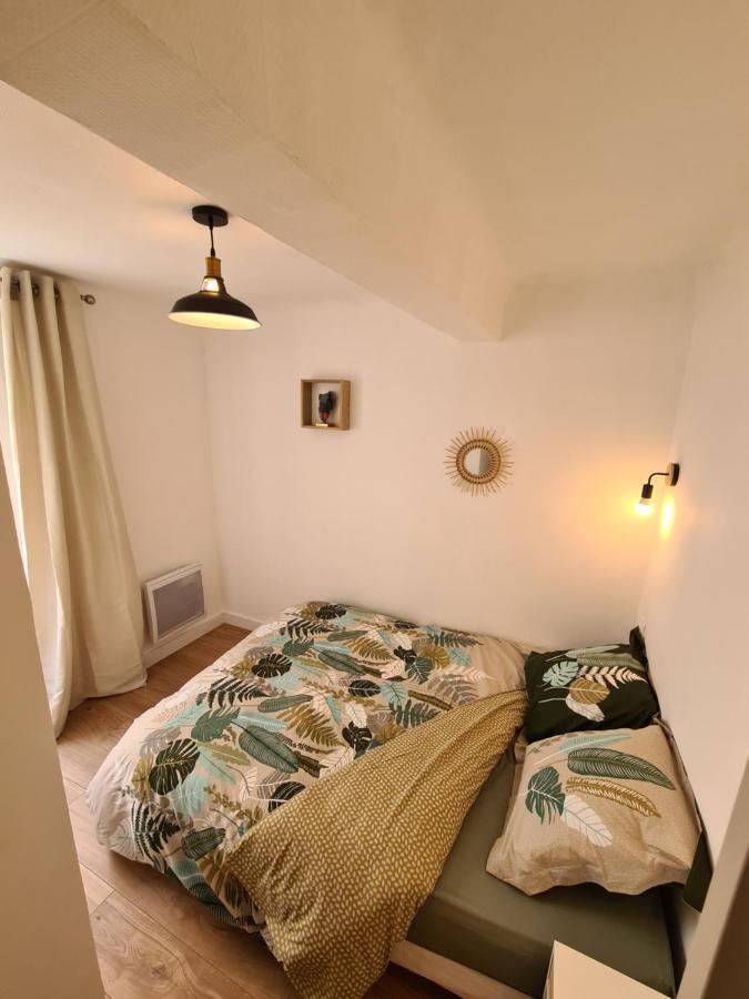 A La Gare ! T2 Hyeres Apartment Bagian luar foto